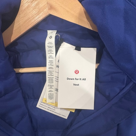NWT Lululemon Down For It All Vest Psychic Blue Running Puffer Vest Size 2 - Picture 10 of 13